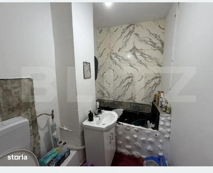 Garsonieră decomandată în Central