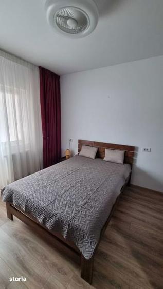 Apartament cu 2 camere decomandat în Titan
