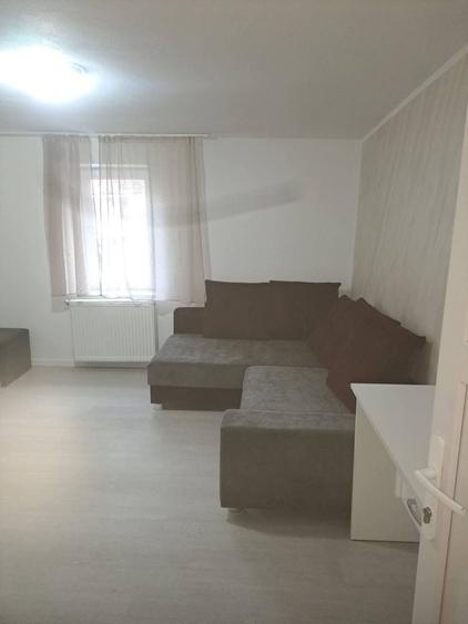 Apartament cu 2 camere decomandat în Găvana