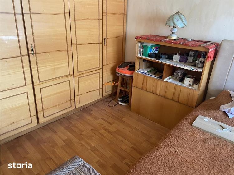 Apartament 2 camere , zona b- dul Independentei , et 1 din 4 , decoman - 10