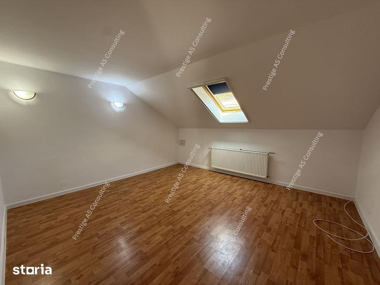 Casă cu 4 camere cu Teren 408 Mp în Elisabetin