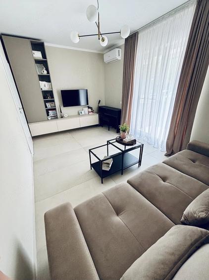 Apartament cu 2 camere decomandat, mobilat în Giroc