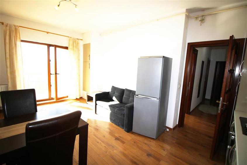 Apartament cu 2 camere decomandat în Gară