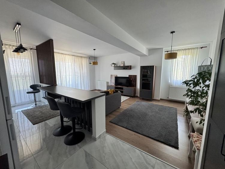 Proprietar inchiriez ap 2 camere, piscina, parcare - 8