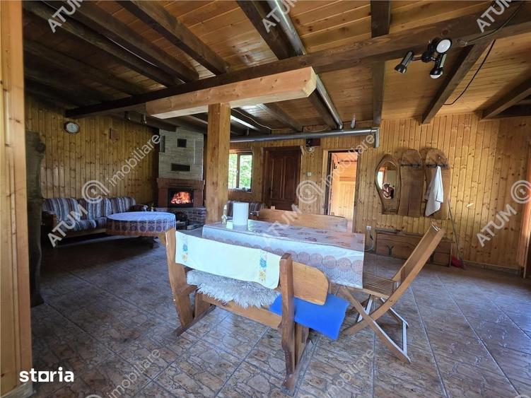 Casă cu 5 camere cu Teren 1000 Mp în Central