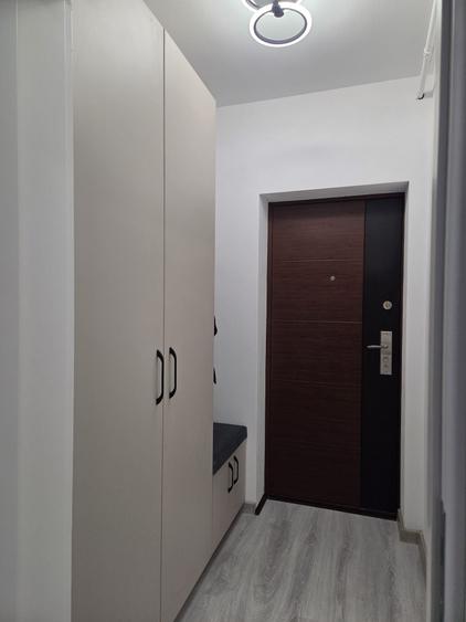 Apartament cu 2 camere semidecomandat în Sânpetru