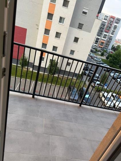 Apartament cu 2 camere decomandat în Exterior Vest