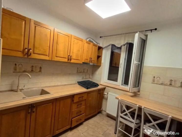 Apartament cu 2 camere decomandat în Rogerius