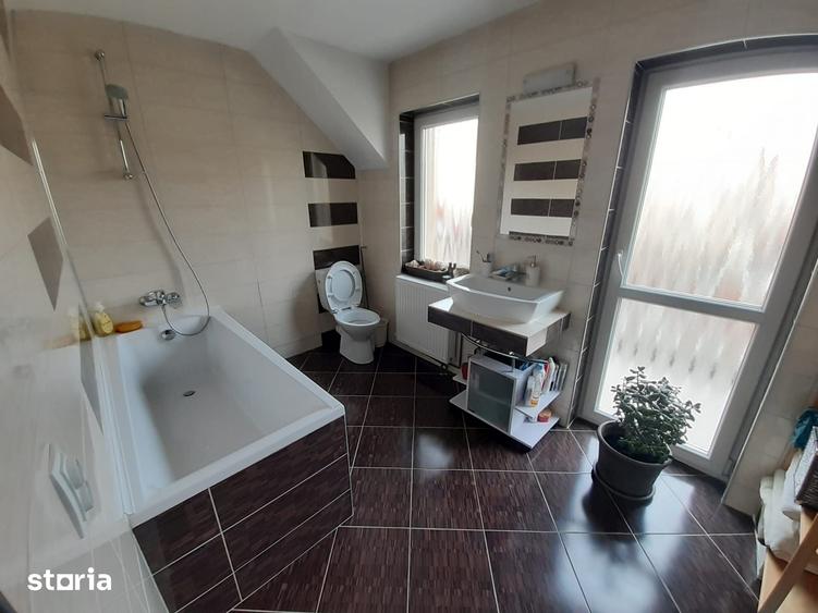 Casă cu 3 camere cu Teren 500 Mp în Șelimbăr