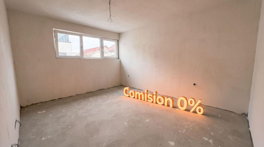 Apartament cu 3 camere semidecomandat în Bună Ziua