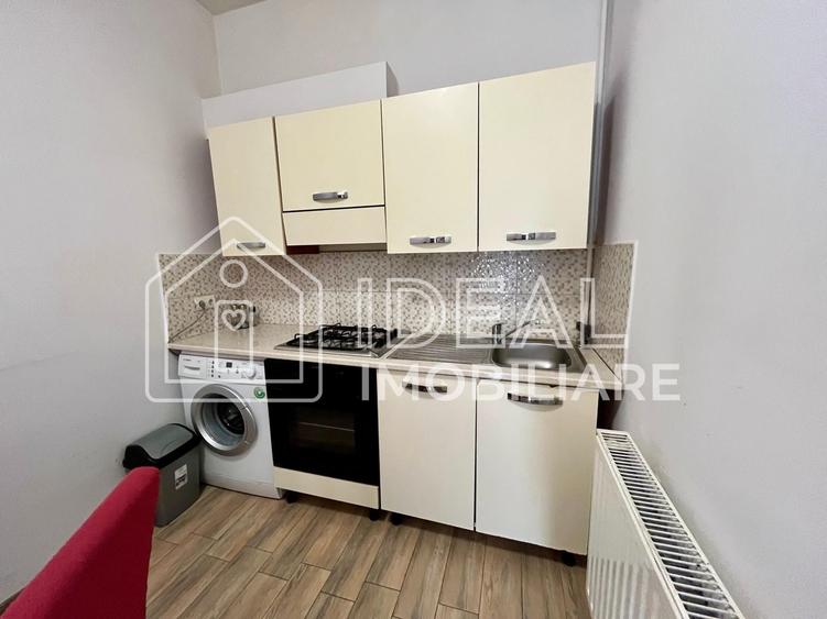 Apartament cu 2 camere semidecomandat, mobilat în Ultracentral