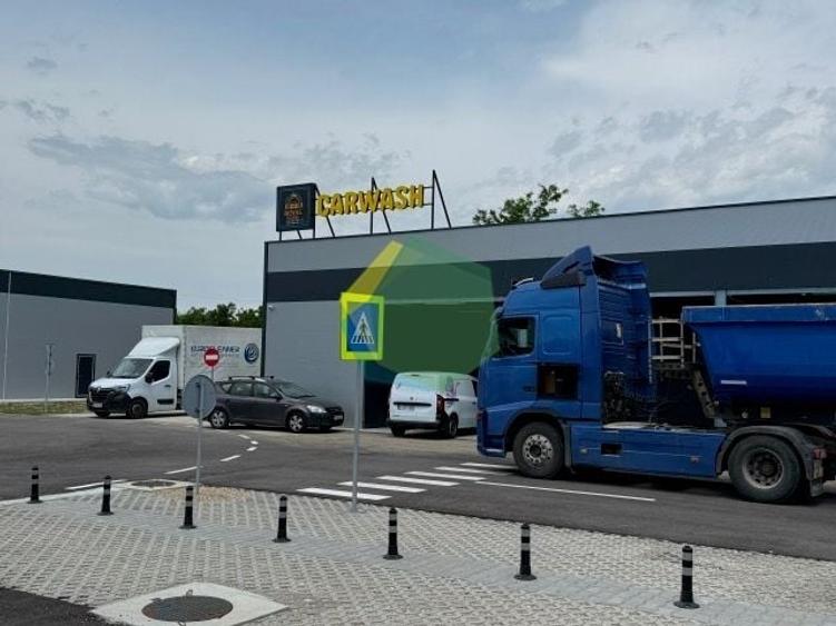 Spațiu comercial, de 200 mp, în Central