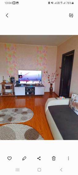 Apartament cu 3 camere semidecomandat în Petros