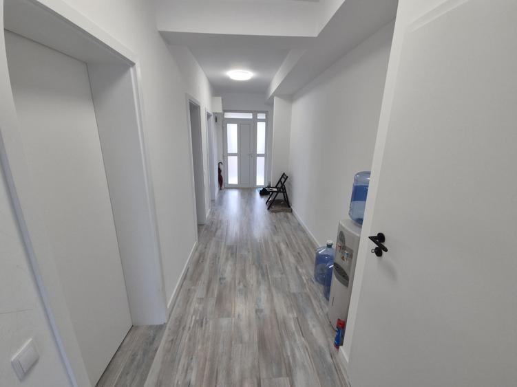Duplex cu 5 camere cu Canalizare în Gilău