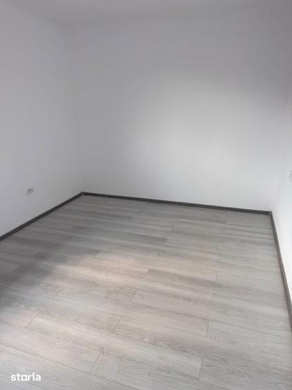 Casă cu 3 camere cu Teren 100 Mp în Miroslava
