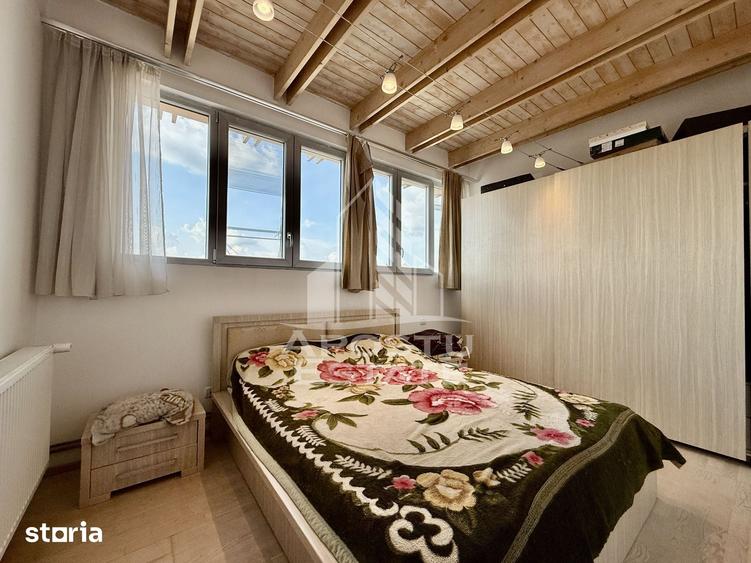 Apartament cu 4 camere decomandat în Complex Studențesc