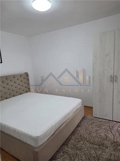 Apartament cu 3 camere semidecomandat, mobilat în Circumvalațiunii