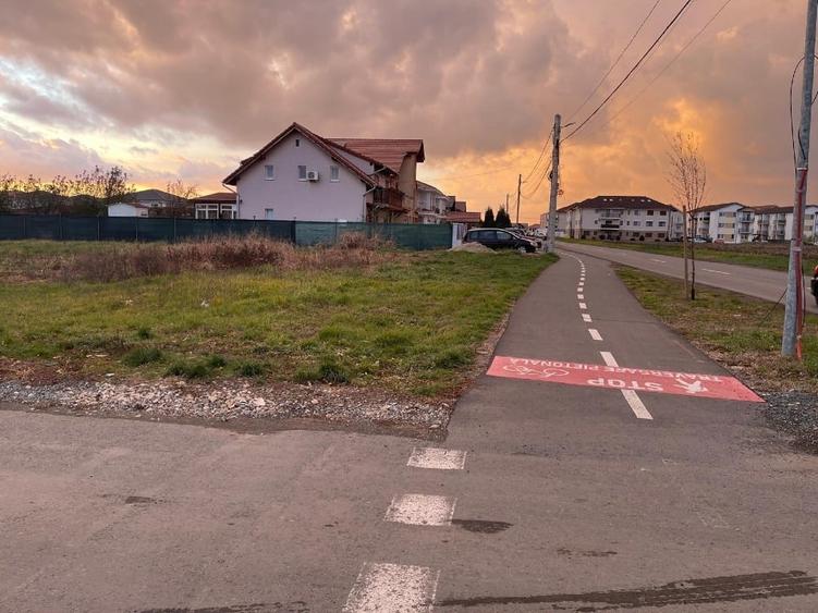 Teren Construcții intravilan de 747 mp, în Dumbrăvița