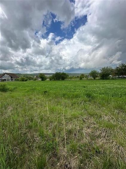 Teren Construcții intravilan de 1100 mp, în Tureni