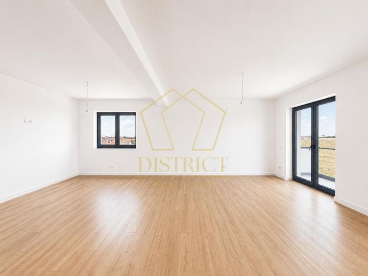 Apartament cu 4 camere decomandat în Torontalului