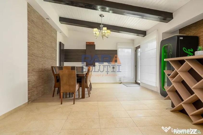 Casă cu 5 camere cu Teren 859 Mp în Central