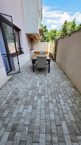 Apartament cu 2 camere semidecomandat, mobilat în Nord
