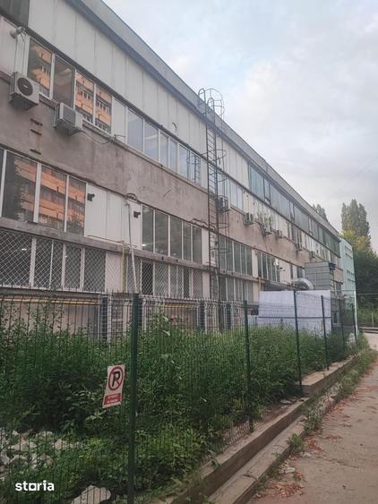 Spațiu comercial, de 1,237 mp, în Berceni