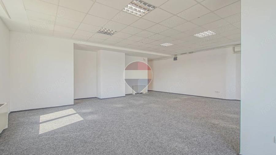Spațiu comercial, de 79 mp, în Vlahuță