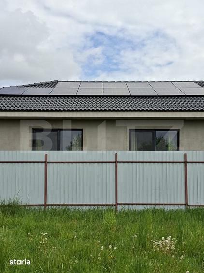 Casă cu 4 camere cu Teren 1399 Mp în Luna
