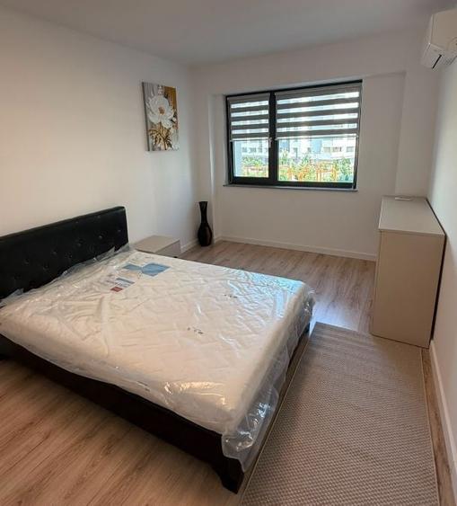 Apartament cu 2 camere semidecomandat, mobilat în Pipera