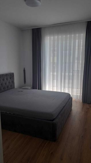 Apartament cu 3 camere decomandat în Exterior Vest
