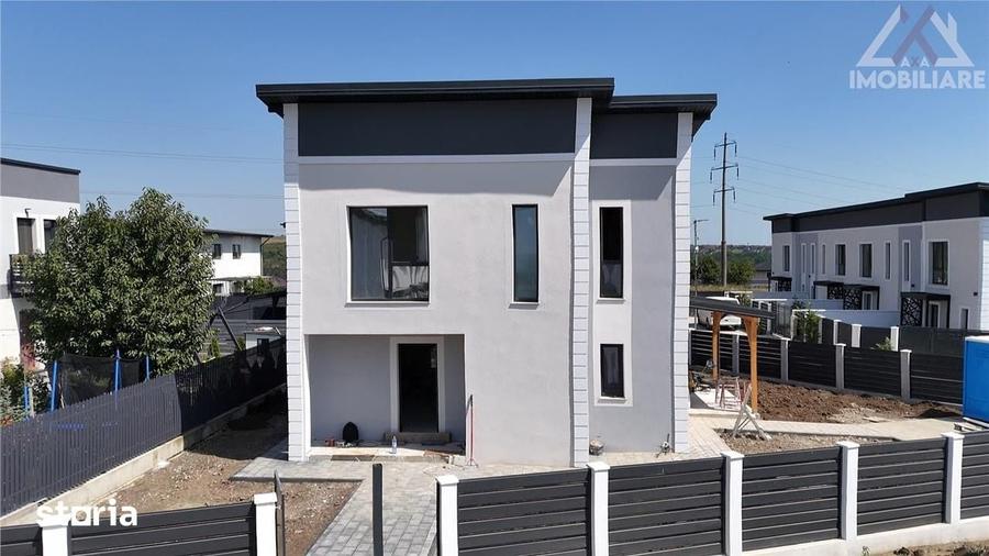 Casă cu 4 camere cu Teren 400 Mp în Rediu