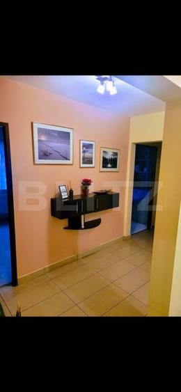 Apartament cu 4 camere decomandat, mobilat în Nord-Est