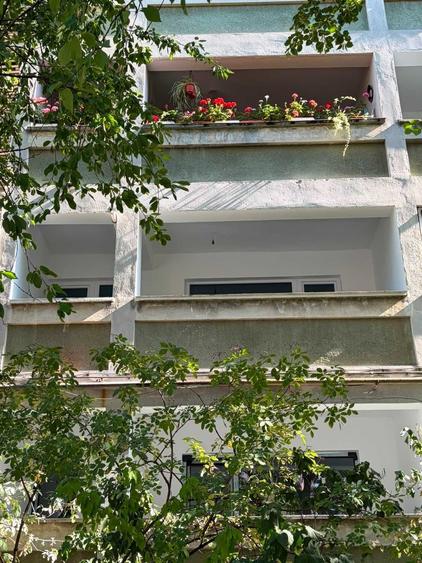Apartament cu 4 camere decomandat în Ultracentral