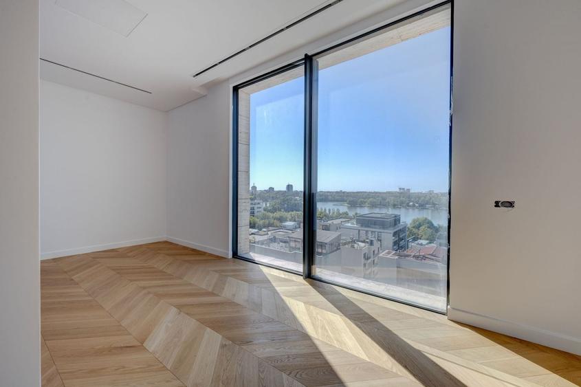 Apartament cu 9 camere în Floreasca