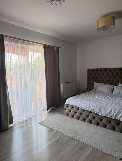 Apartament cu 2 camere decomandat în Zorilor