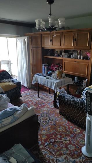 Apartament cu 2 camere decomandat în Berceni