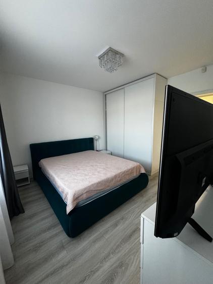 Apartament cu 2 camere decomandat în Exterior Vest
