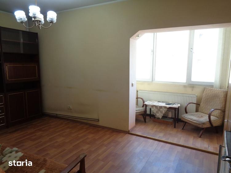Garsonieră în Pârneava