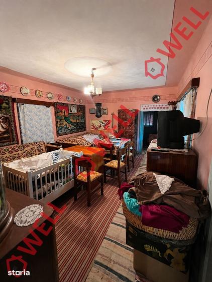 Casă cu 2 camere cu Teren 250 Mp în Central