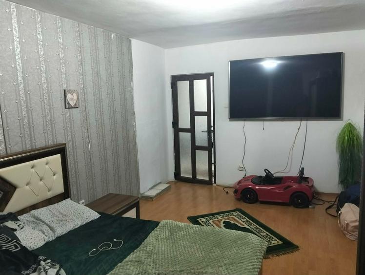 Apartament cu 3 camere în Rodna