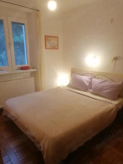 Apartament cu 3 camere decomandat, mobilat în Central