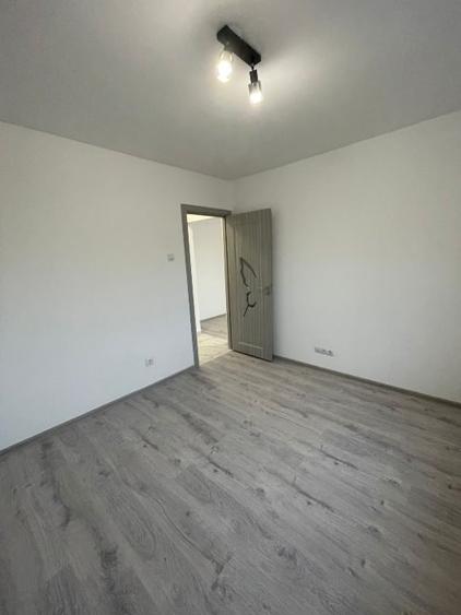 Apartament cu 2 camere semidecomandat în Șagului — fotografia 2