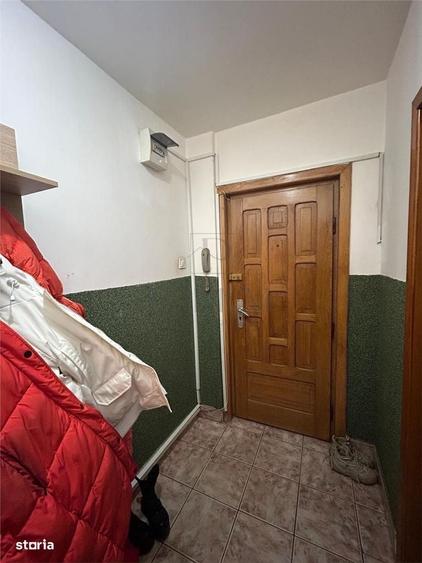 Apartament cu 2 camere semidecomandat în Soarelui