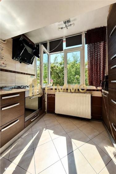 Apartament cu 3 camere decomandat în Obcini