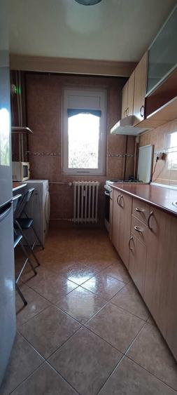 Apartament cu 2 camere semidecomandat în Olteniței