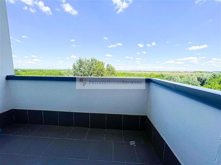 Apartament cu 2 camere semidecomandat, mobilat în Băneasa