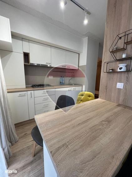 Apartament cu 2 camere în Barbu Văcărescu