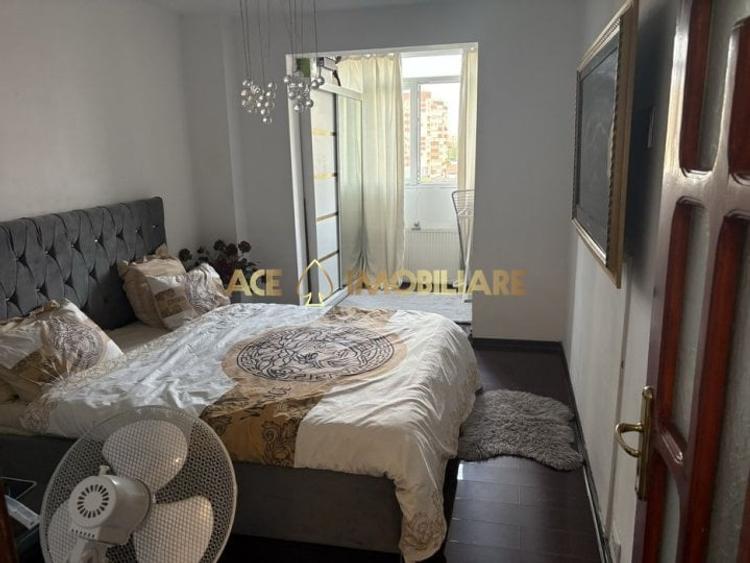 Apartament cu 4 camere decomandat, mobilat în Rahova