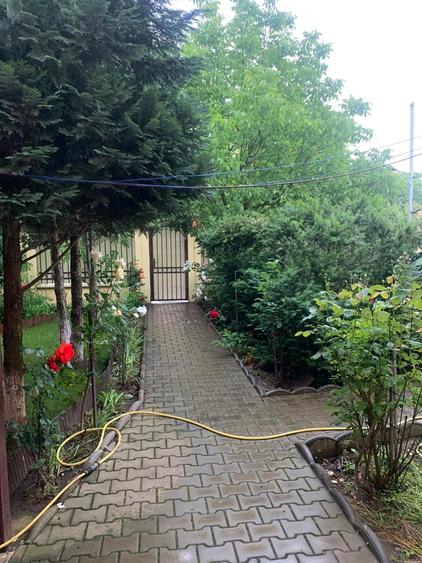 Casă cu 8 camere cu Canalizare în Snagov